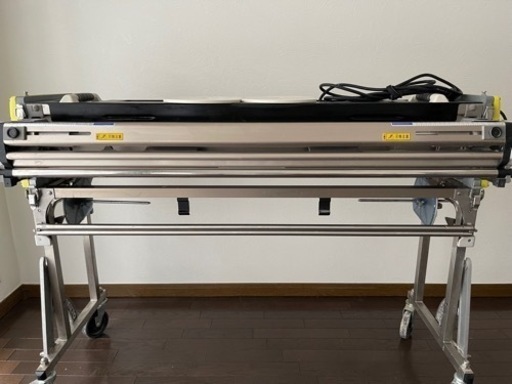早い者勝ちいまの金額から5万円引きでご提供致します！自動壁紙糊付機 Prime μⅢ