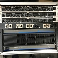 アンプ&コンプレッサー6個セット　ラック入り