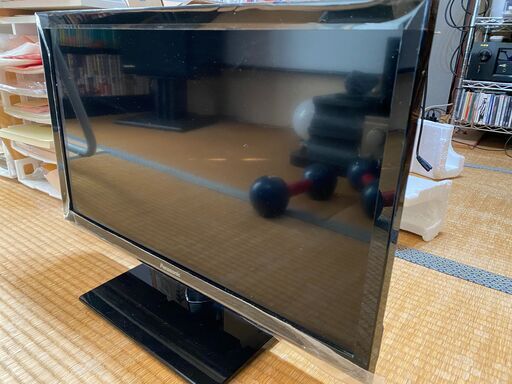【ほぼ未使用の美品】Panasonic VIERA E300 TH-24E300 19,240円