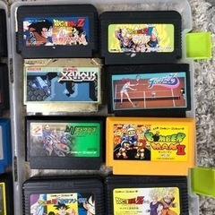 大掃除中ファミコン売りますの画像