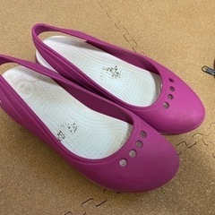 クロックス　サンダルタイプ