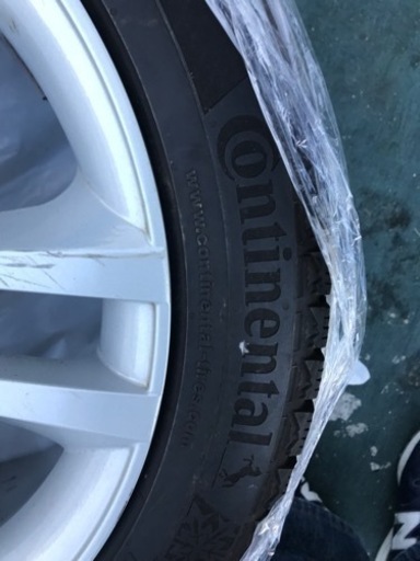 スタッドレス　225/45 R17 美品　山あり