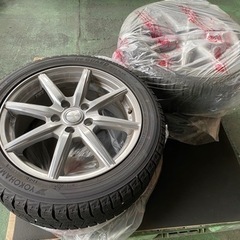 スタッドレスタイヤ　アルミホイール4本セット　ヨコハマ215/50R17