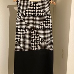〈DKNY〉ワンピース