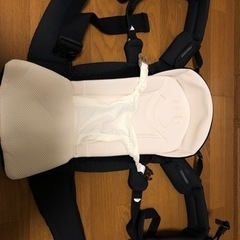 【受付終了】新生児から15kgまで使用可能な抱っこひもの画像