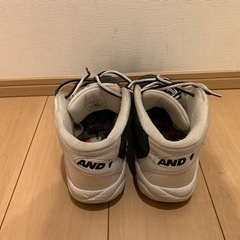 バスケットシューズ AND1 タイチMID 28cmの画像
