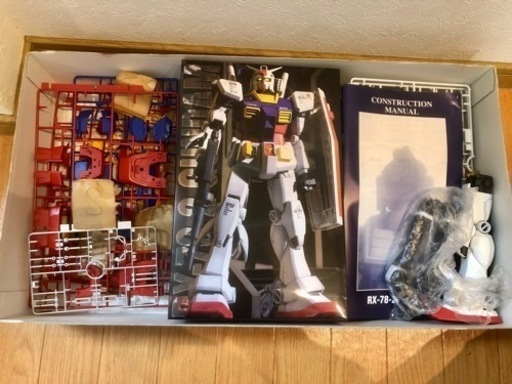 パーフェクトグレード　ガンダム（作りかけ）