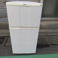 定価４万★ハイアール◆2ドア冷凍冷蔵庫◆98L◆JR-N100C...