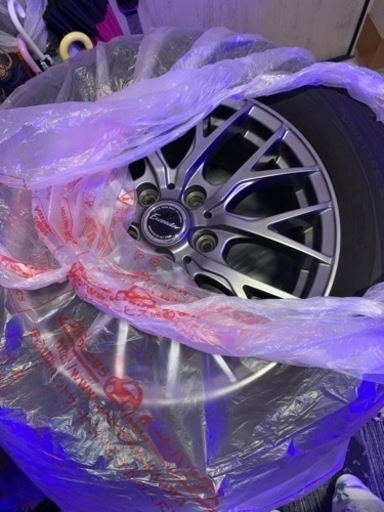 新規問合せ終了　ダンロップ 215/60R16 95Q DUNLOP WINTER MAXX WM01 スタッドレスタイヤ