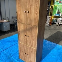 正月特典　1,000円引き縦型収納扉付きボックス！