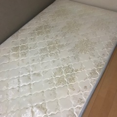 アイリスプラザ　セミダブルマットレス