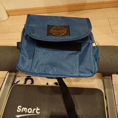 ウエストポーチです