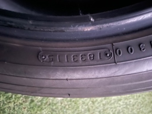 225/55R18 タイヤ　４本