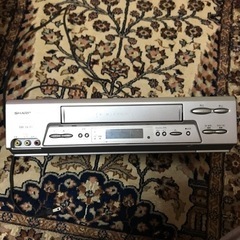 シャープ　ビデオデッキ　VC-HF920