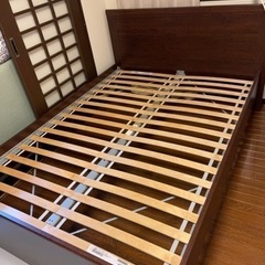 IKEA BRUSALI ダブルベットプレーム　ブラウン