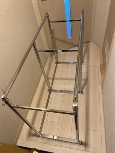 押入れ収納　ハンガーラック