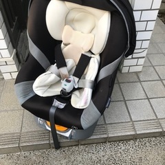 エールベベ クルットチャイルドシート