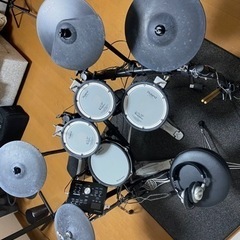 電子ドラム　Roland製　定価30万くらいだったやつの画像