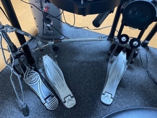 電子ドラム　Roland製　定価30万くらいだったやつ