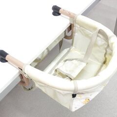 無料！ベビーチェア✨テーブルチェア✨引っ掛けタイプ✨シミ・傷みあり✨使うのに問題はありません✨赤ちゃん本舗✨お食事椅子✨子ども椅子【こちらは店舗です。浜村鹿野温泉ICから3分 買取本舗 宮本リサイクル 営業時間９～１９時 定休日水曜のみ←連絡できませんm(_ _)m】 G105の画像