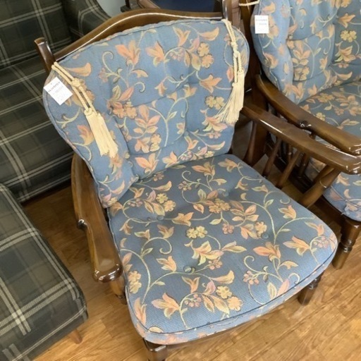 1人掛けソファー カリモク コロニアル