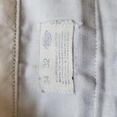 Dickiesチノパンの画像