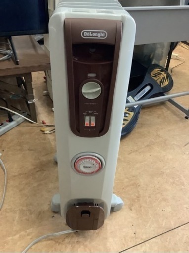 デロンギ　オイルヒーター　H770812EFS-B  中古　リサイクルショップ宮崎屋　佐土原店　21.12.27k