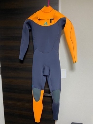 ウエットスーツ　フルスーツ　ヌーベルバーグ