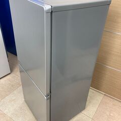 管理番号JTH-28 中古　動作確認済み　2ドア冷蔵庫 U-ING　ユーイング　UR-J110F　110リットル　右開き　の画像