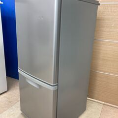 管理番号JTH-29 中古　動作確認済み　2ドア冷蔵庫 Panasonic　パナソニック　NR-B143W-S　138リットル　右開きの画像
