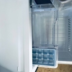 ✨2017年製✨1111番 三菱✨ノンフロン冷凍冷蔵庫✨MR-P15C-B‼️の画像