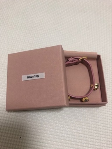 miumiu ブレスレット