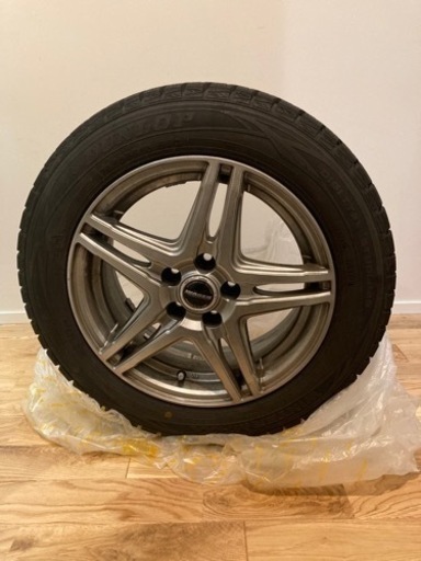 ダンロップ　ウインターマックス01 シエンタ170 175/65R15