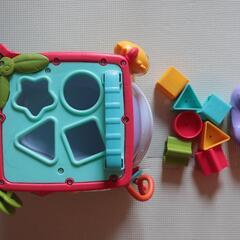 フィッシャープライスバイリンガルラーニングボックス 知育 英語 赤ちゃん おもちゃの画像