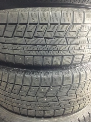 215/60R16 ヨコハマ スタッドレスタイヤ 4本