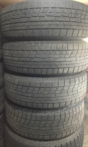 215/60R16 ヨコハマ スタッドレスタイヤ 4本