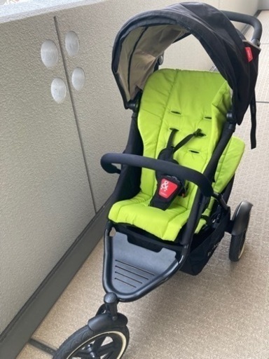 ２人乗りバギー　phil&teds フィルアンドテッズ　ベビーカー