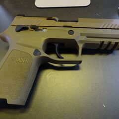 SIG SAUER Proforce M17 CO2ガスガン【愛品倶楽部柏店】 の画像