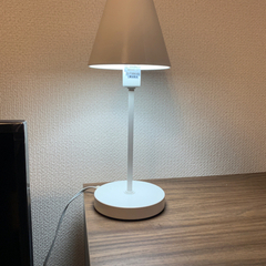 「取引中」ニトリ　デスクランプ 卓上ライトの画像