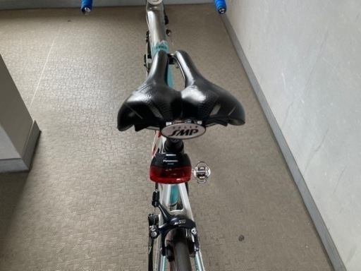 【売り切れました】trek2.1 ロードバイク トレック