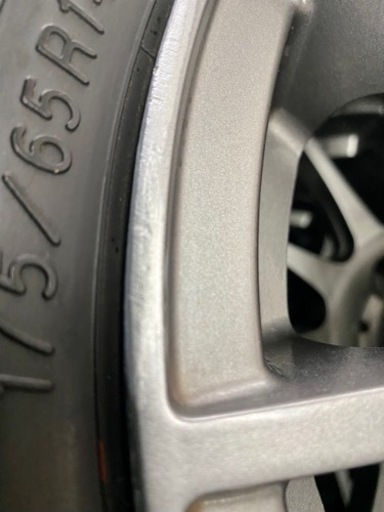 アルミ付き　スタッドレスタイヤ　175/65R14