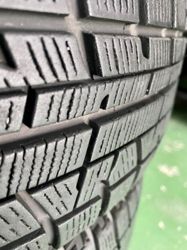 アルミ付き　スタッドレスタイヤ　175/65R14