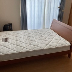 ダブルベッド　お譲りします
