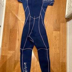 ウエットスーツ BODY GLOVE 女性用S-Mサイズ（未使用）レディース　厚さ3.2mmの画像
