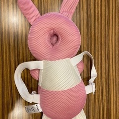 【お取引き中】転倒防止　リュック＋子供服の画像