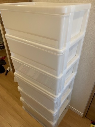 衣装ケース