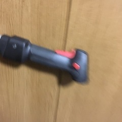 マキタ 充電式草刈機 MUR143UD