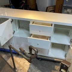 キッチンボード　収納　ローボード　カップボードの画像