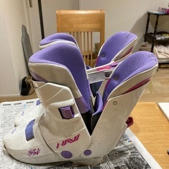 スキーブーツ23㎝の画像