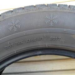 入れ替え工賃絶対安い！！　履きつぶし　スタッド　２１５/６０R１６　４本　２０１７年　クラウン　マークX　エスティマ等に・・・　の画像